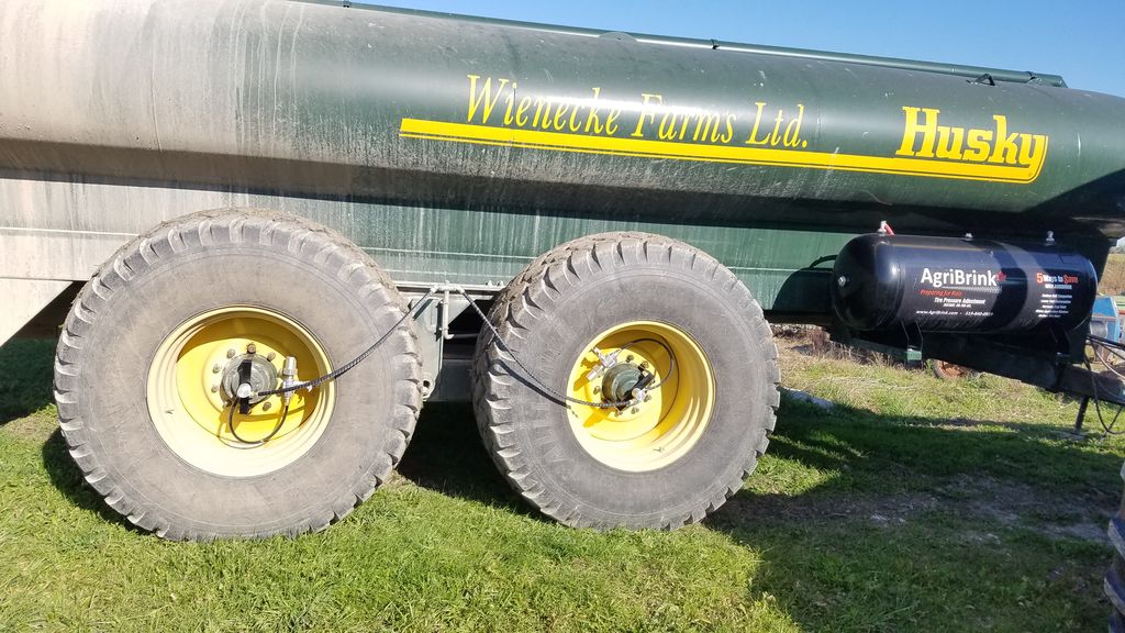 Wienecke Farms Ltd. Onthego Tire Pressure Adjustment System for